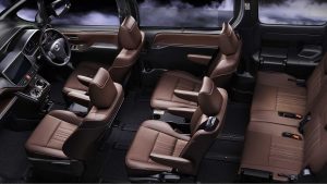 carlineup_esquire_interior_top_pic_01_02_large