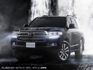 carlineup_landcruiser_gallery_2_03_lb