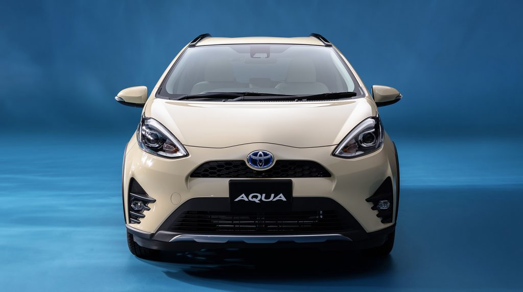 carlineup_aqua_exterior_top_pic_05_01_large